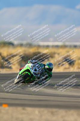 media/Dec-07-2024-CVMA (Sat) [[21c5f1ef85]]/Race 12-Supersport Middleweight/